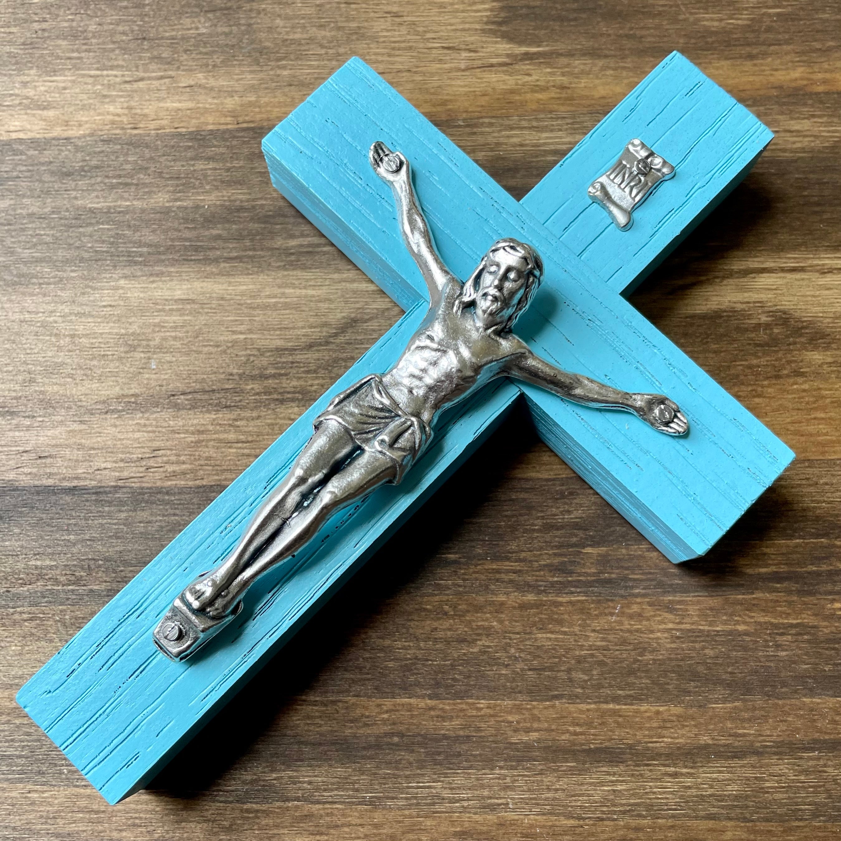 5" Aqua Wood Crucifix