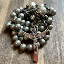 Load image into Gallery viewer, Camo Paracord Silver Steel Beads Rosary