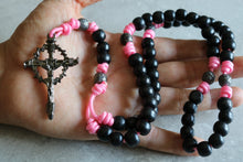 Load image into Gallery viewer, Pink Paracord Wood Black Beads Rosary