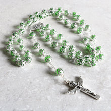 Load image into Gallery viewer, Green Metal Capped Rosary