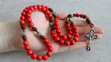 Load image into Gallery viewer, Brown Paracord Red Wood/Flower Beads Rosary