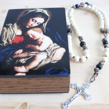 Load image into Gallery viewer, Natural Wood Rosary with Keepsake Box