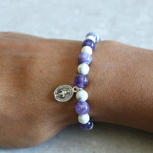 Load image into Gallery viewer, Amethyst and White Howlite Bracelet - Women
