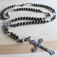 Load image into Gallery viewer, Camo Black Rosary with Centerpiece