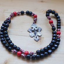 Load image into Gallery viewer, Black &amp; Red Paracord Black &amp; Red Wood Beads Rosary