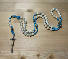 Load image into Gallery viewer, Aqua Paracord - Cream Acrylic Cross &amp; Steel Gold Bead Rosary
